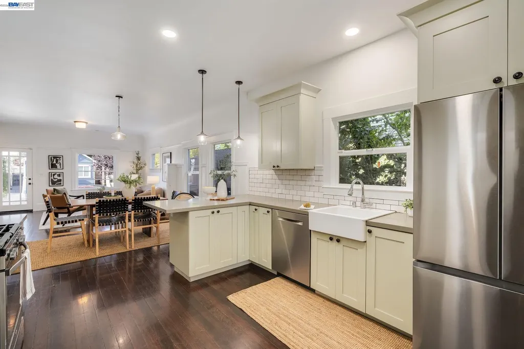 815 45th Street Oakland CA 94608
