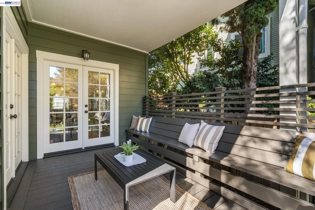 815 45th Street Oakland CA 94608