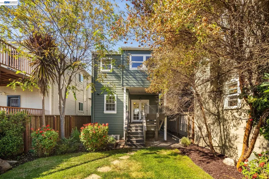 815 45th Street Oakland CA 94608