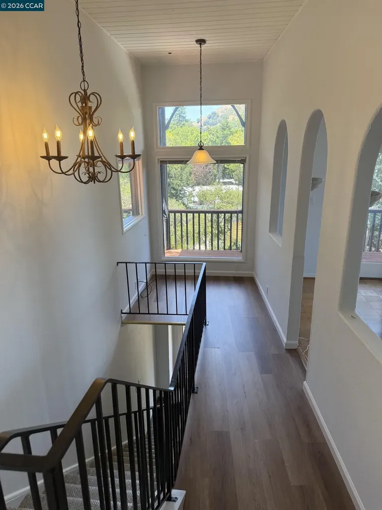 7 Knickerbocker Lane Orinda CA 94563