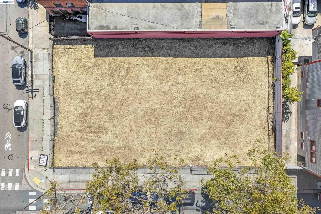 3020 San Pablo Avenue Berkeley CA 94702