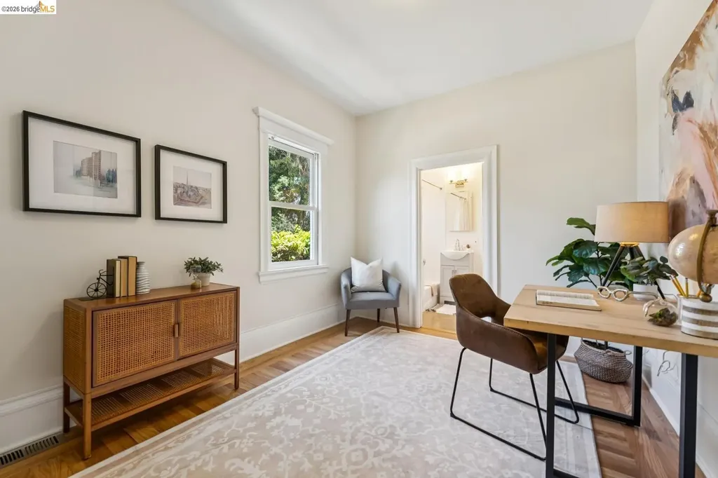 1075 53rd Street Oakland CA 94608
