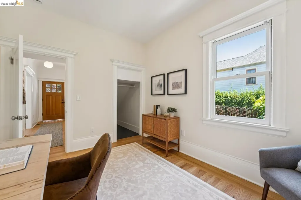 1075 53rd Street Oakland CA 94608