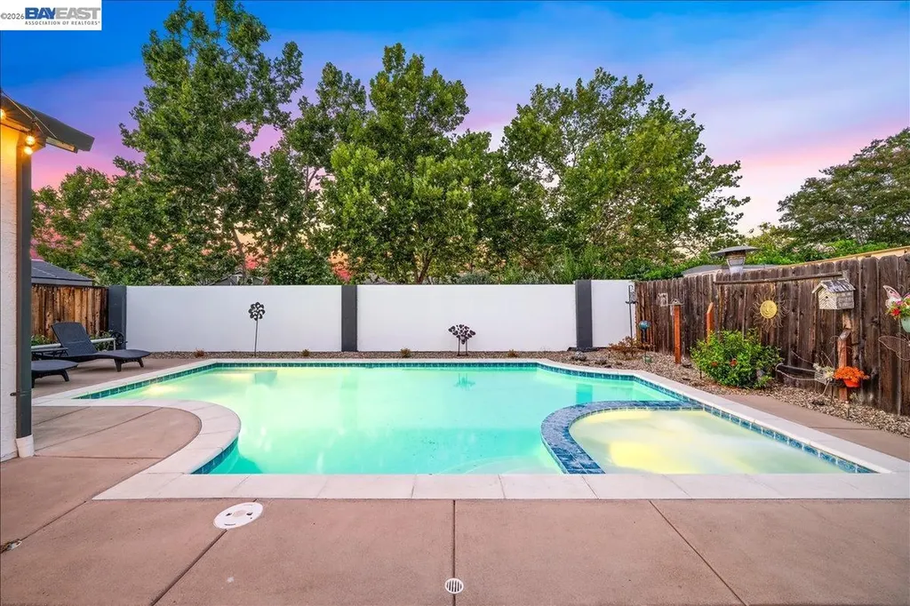 586 Colusa Way Livermore CA 94551