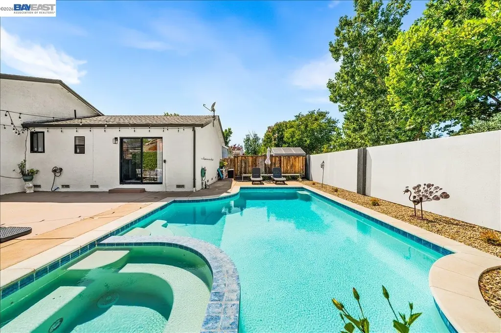 586 Colusa Way Livermore CA 94551