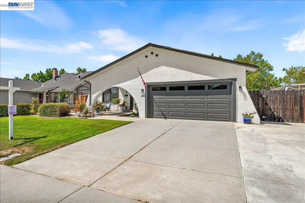 586 Colusa Way Livermore CA 94551