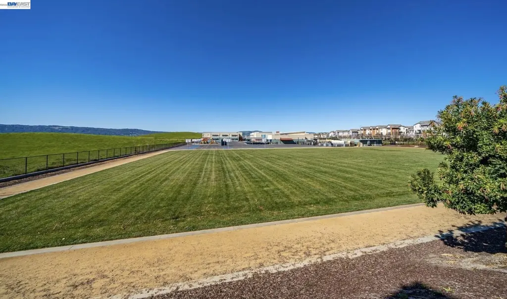 3987 Dobbins Loop Dublin CA 94568