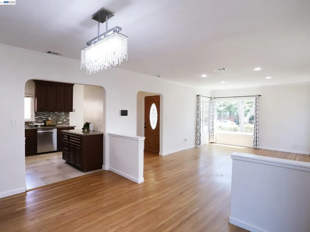 670 Estudillo Avenue San Leandro CA 94577