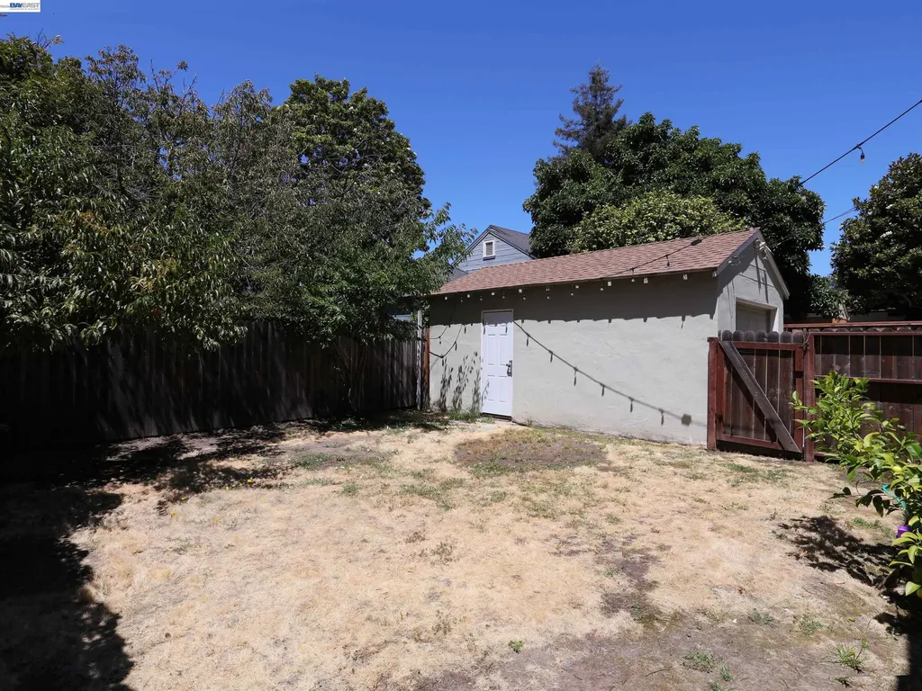 670 Estudillo Avenue San Leandro CA 94577