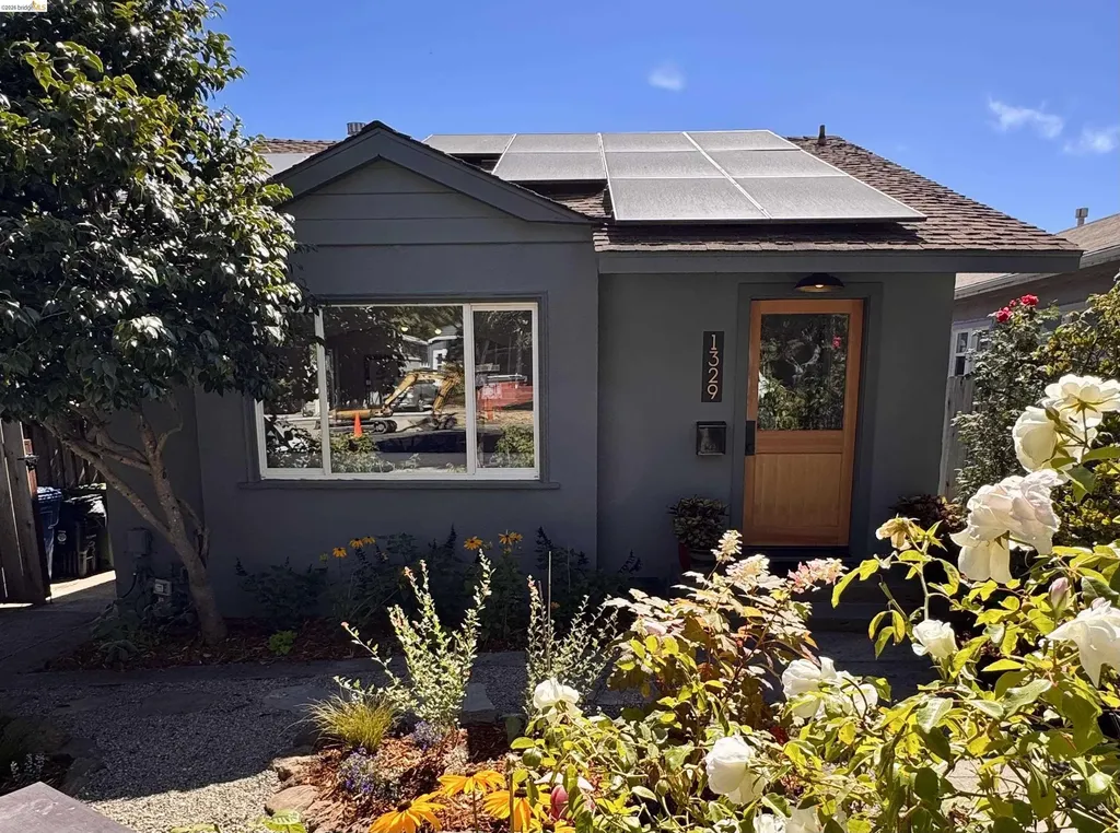 1329 Everett Street El Cerrito CA 94530