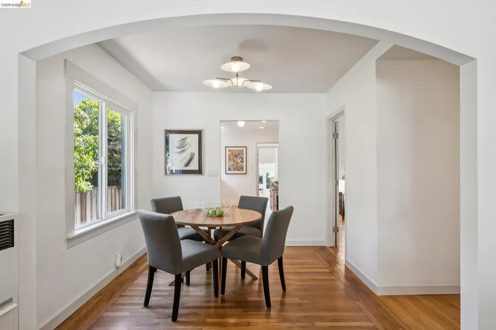 1329 Everett Street El Cerrito CA 94530