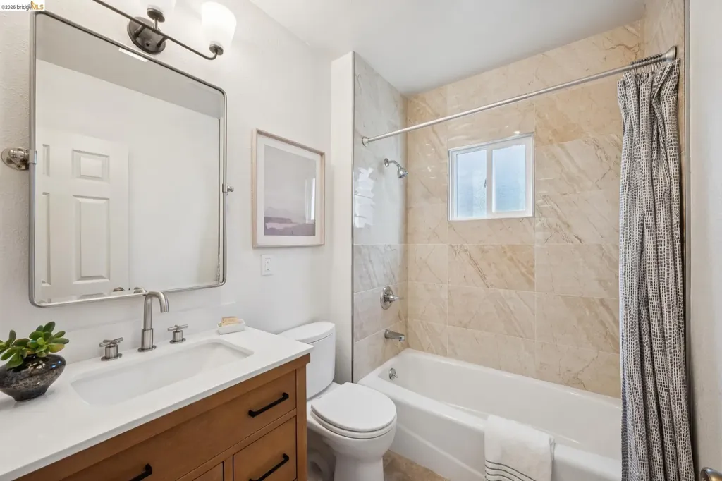 1329 Everett Street El Cerrito CA 94530