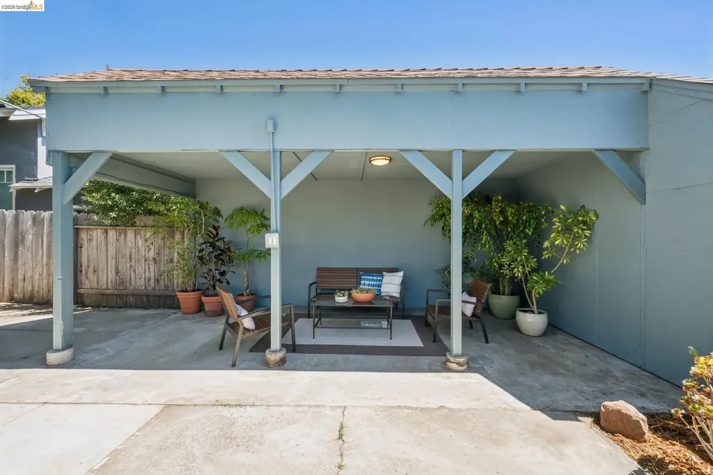 1329 Everett Street El Cerrito CA 94530