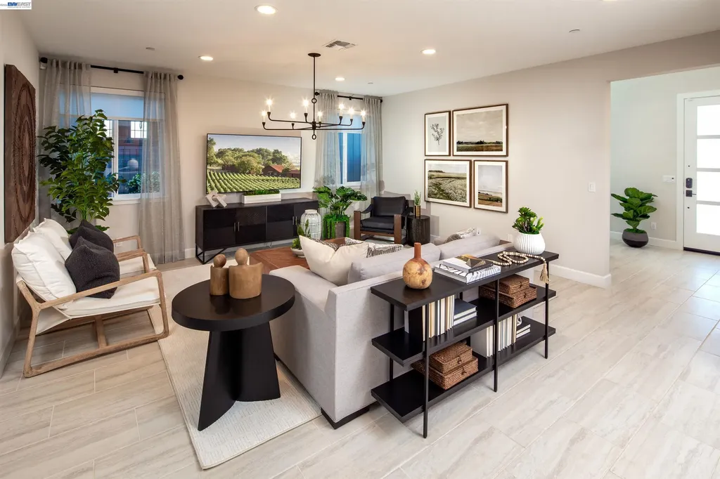369 Hideaway Drive Napa CA 94558