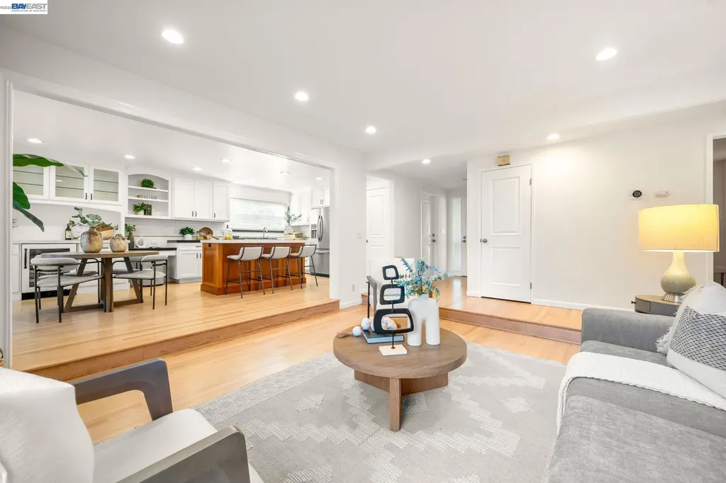 34351 Newton Court Fremont CA 94555