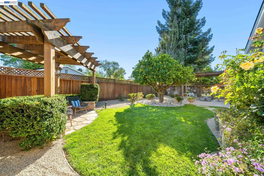 34351 Newton Court Fremont CA 94555