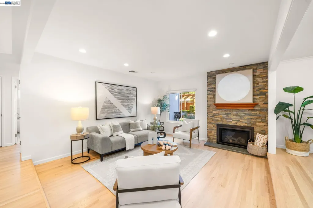 34351 Newton Court Fremont CA 94555
