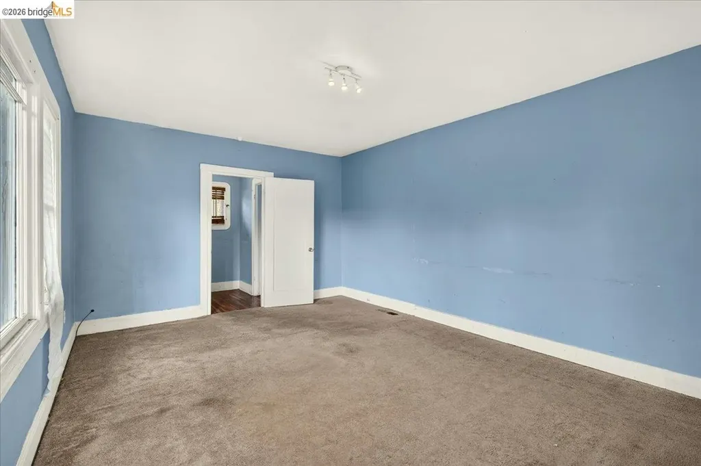 2333 81st Avenue Oakland CA 94605
