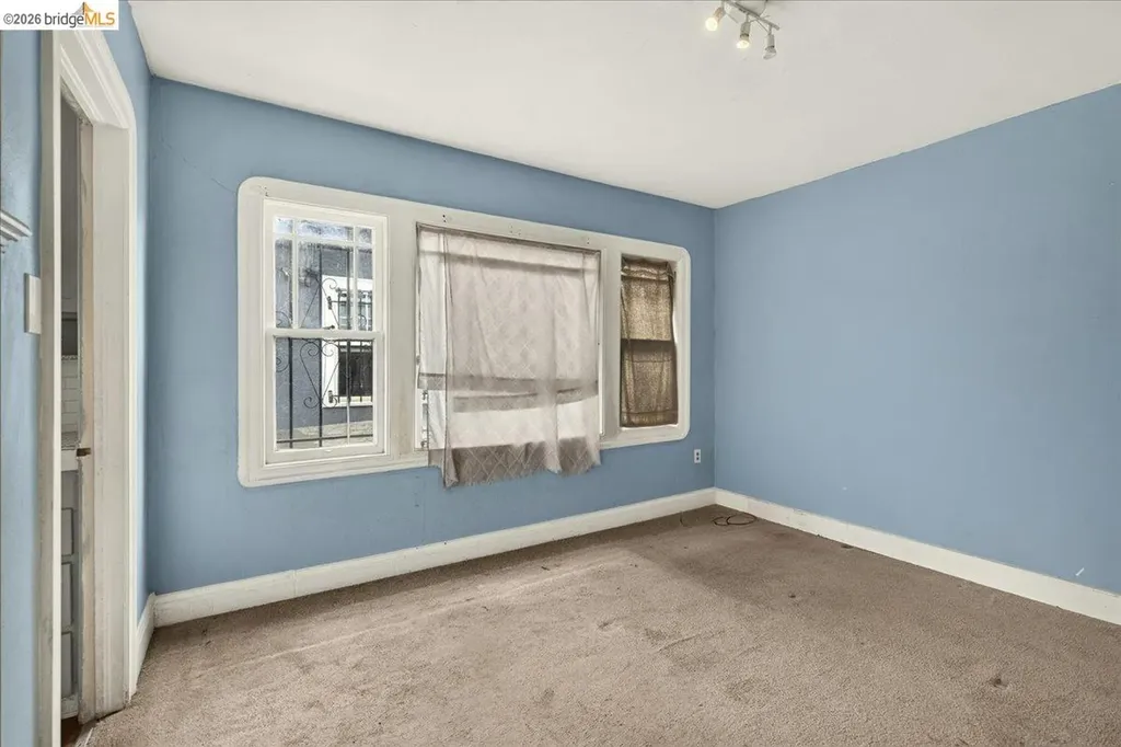 2333 81st Avenue Oakland CA 94605