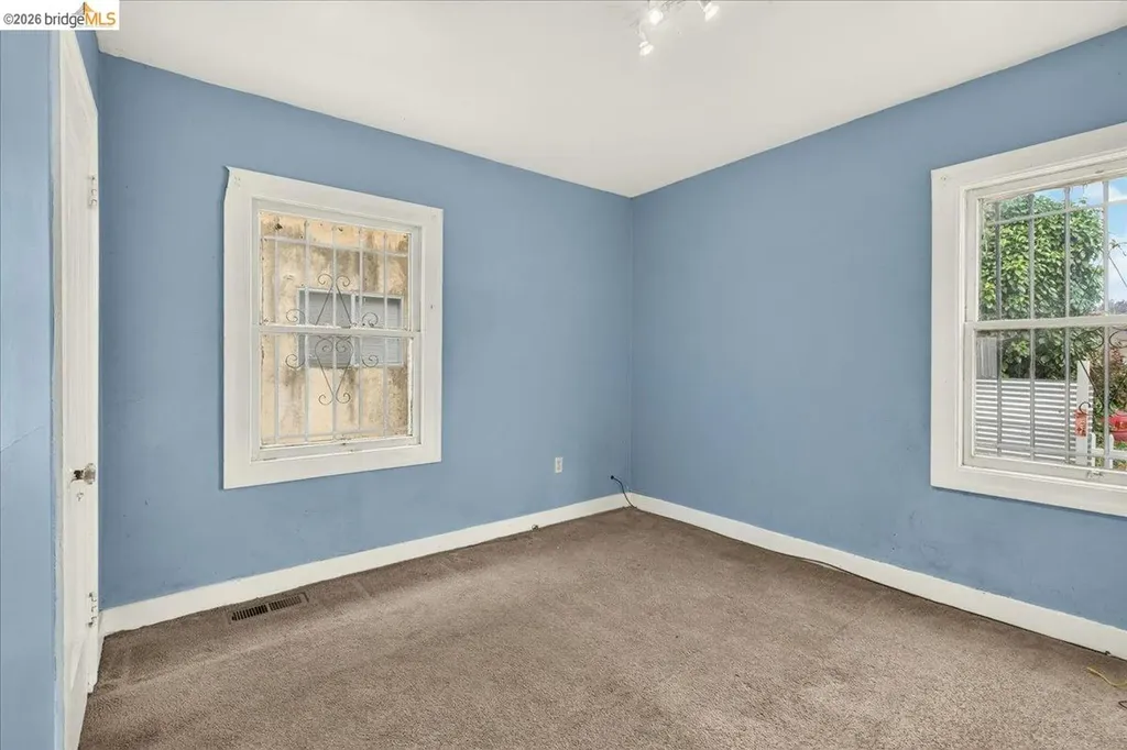 2333 81st Avenue Oakland CA 94605