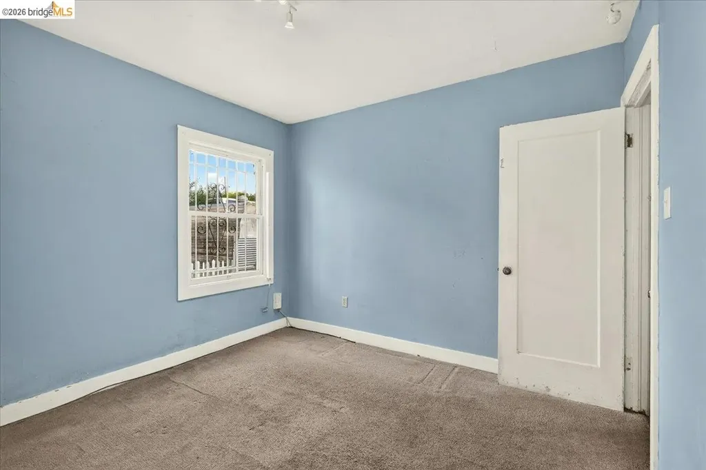 2333 81st Avenue Oakland CA 94605