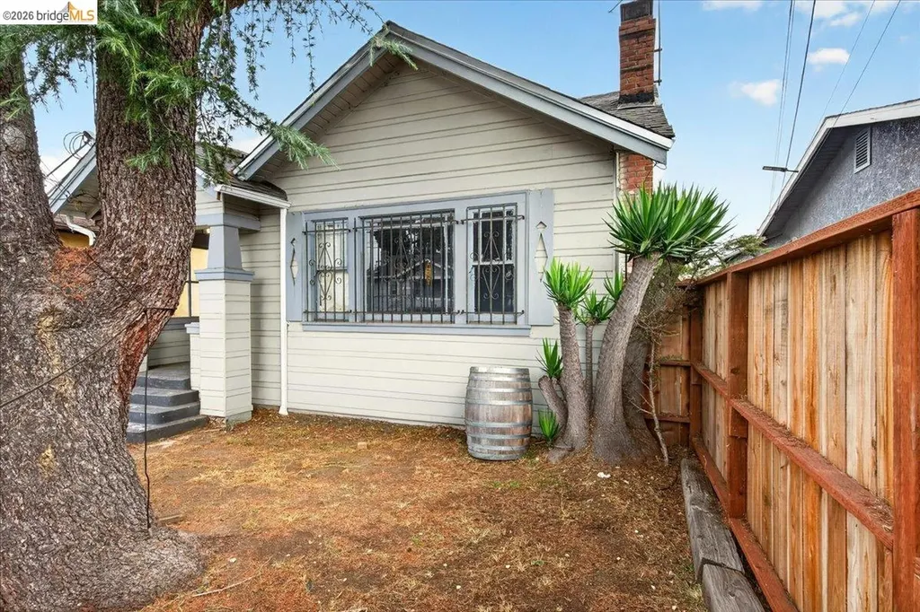 2333 81st Avenue Oakland CA 94605