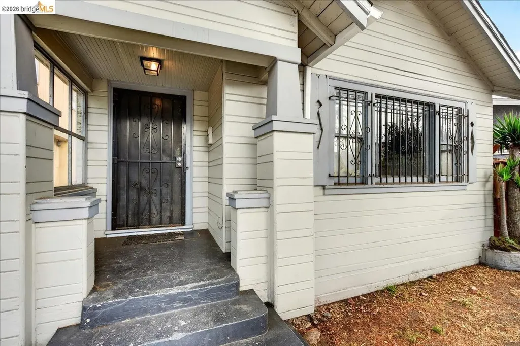 2333 81st Avenue Oakland CA 94605