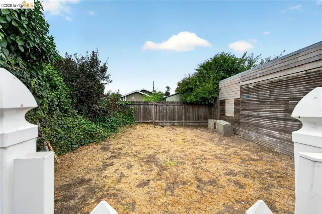 2333 81st Avenue Oakland CA 94605