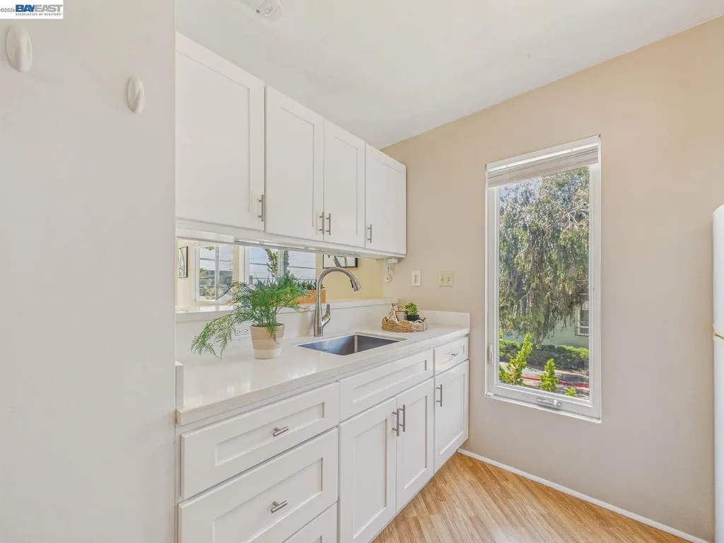 2201 Virginia Street Berkeley CA 94709