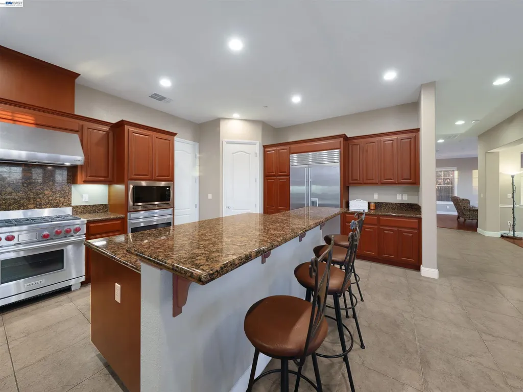 131 Arundel Drive Hayward CA 94542
