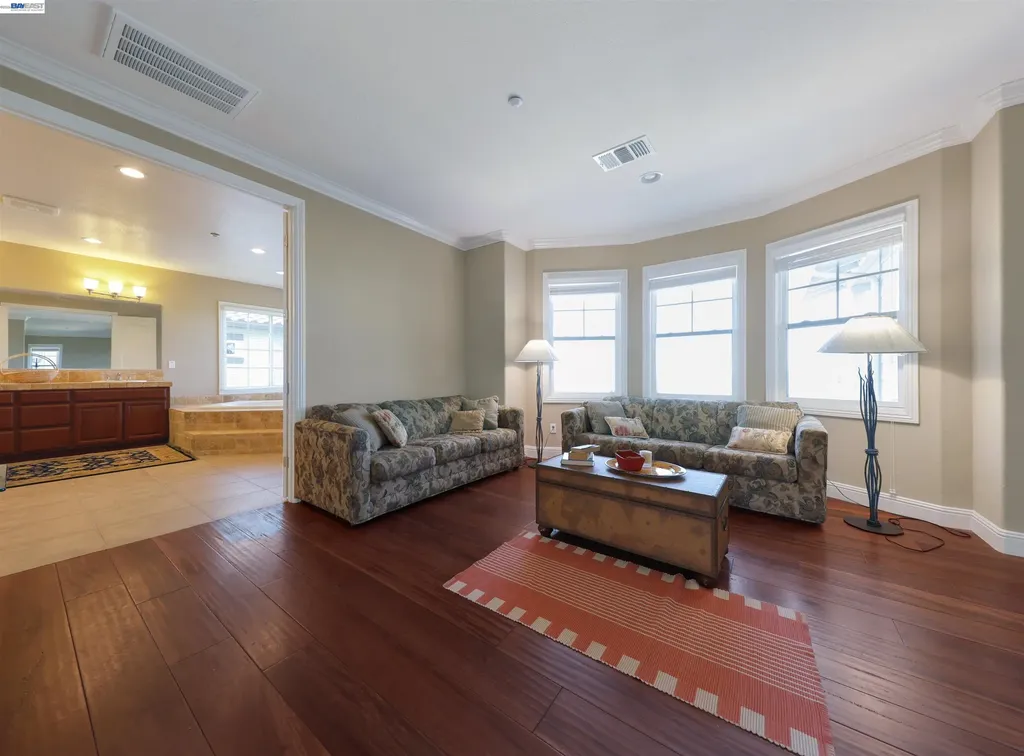 131 Arundel Drive Hayward CA 94542