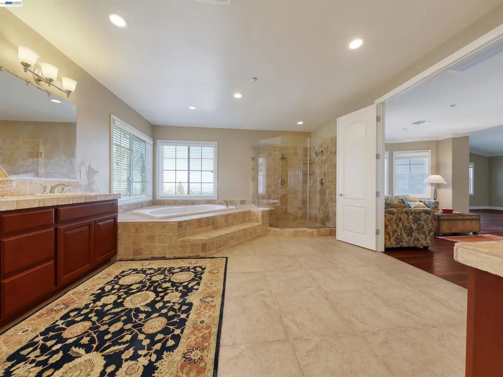 131 Arundel Drive Hayward CA 94542