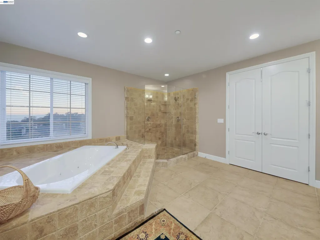 131 Arundel Drive Hayward CA 94542