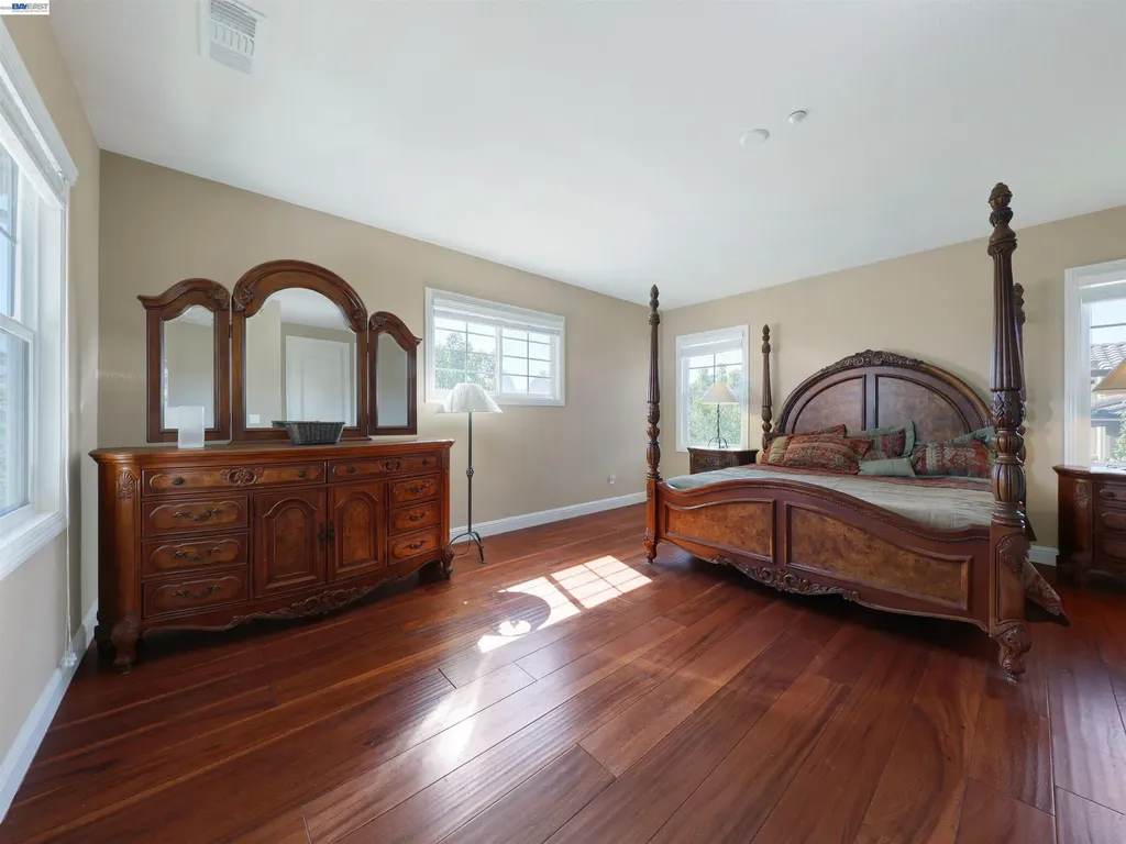 131 Arundel Drive Hayward CA 94542