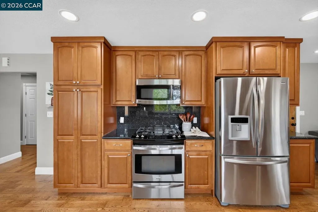 1617 Greenridge Drive Pittsburg CA 94565