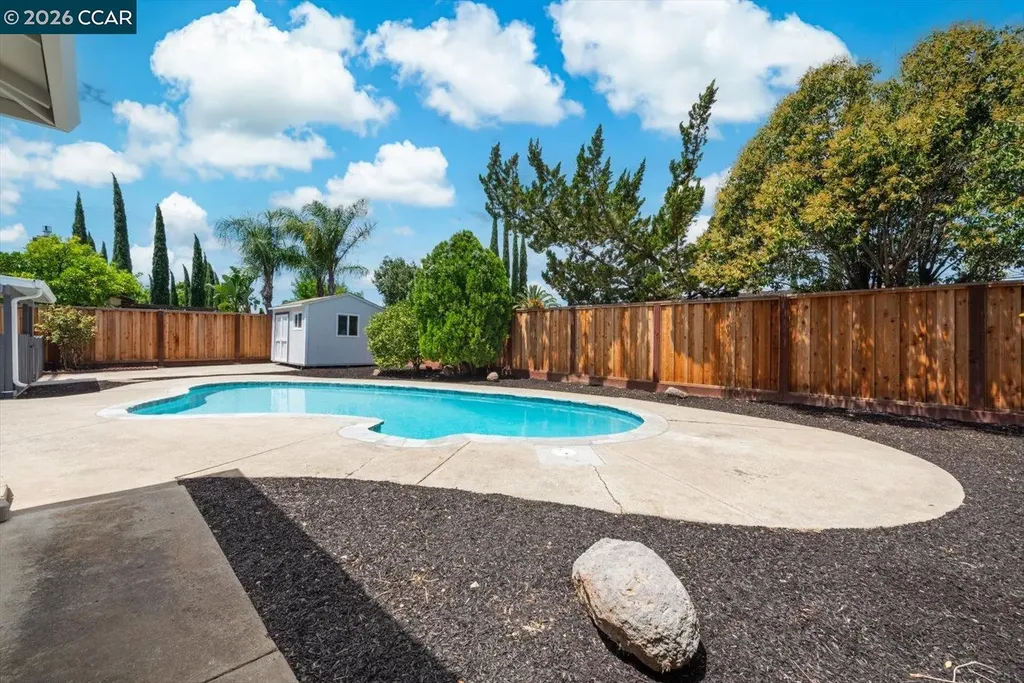 1617 Greenridge Drive Pittsburg CA 94565