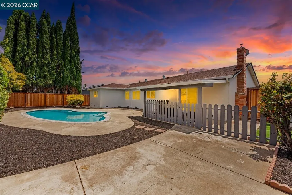 1617 Greenridge Drive Pittsburg CA 94565