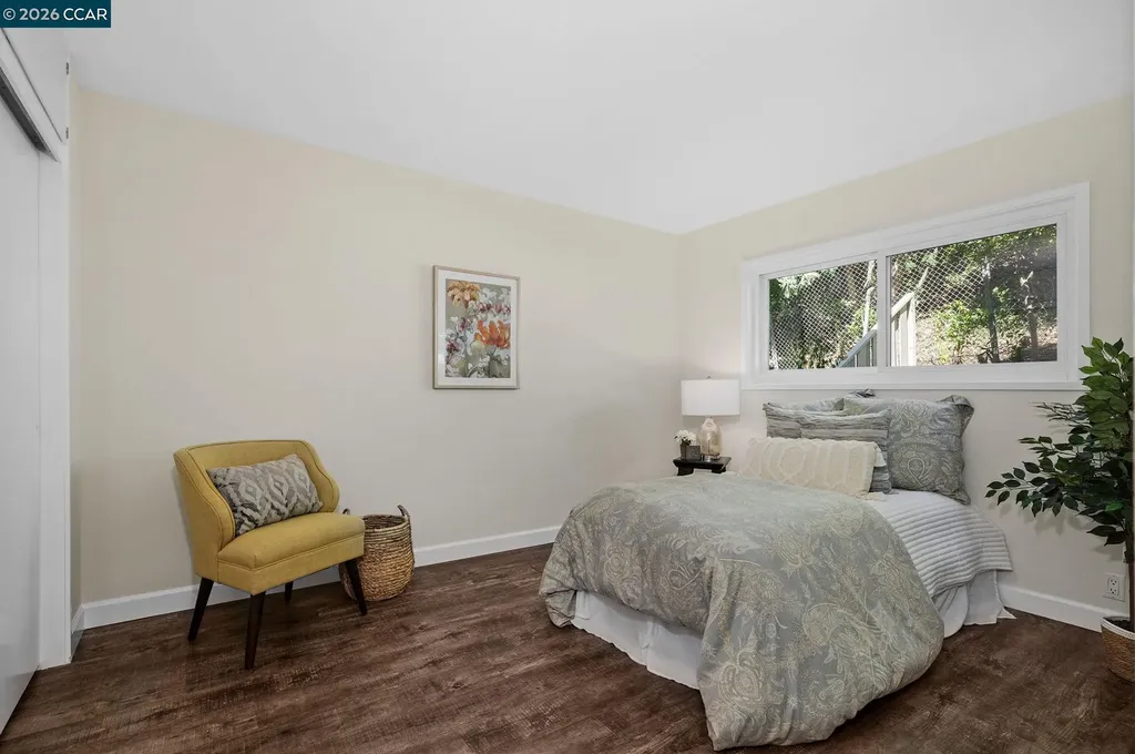 73 Brookwood Road Orinda CA 94563