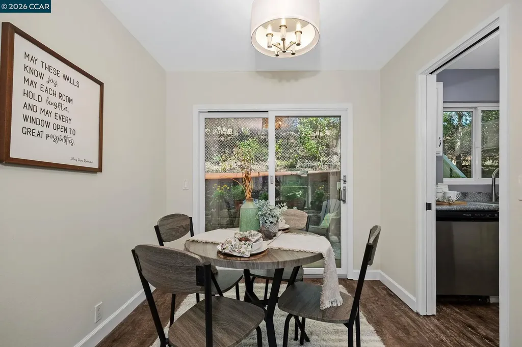 73 Brookwood Road Orinda CA 94563