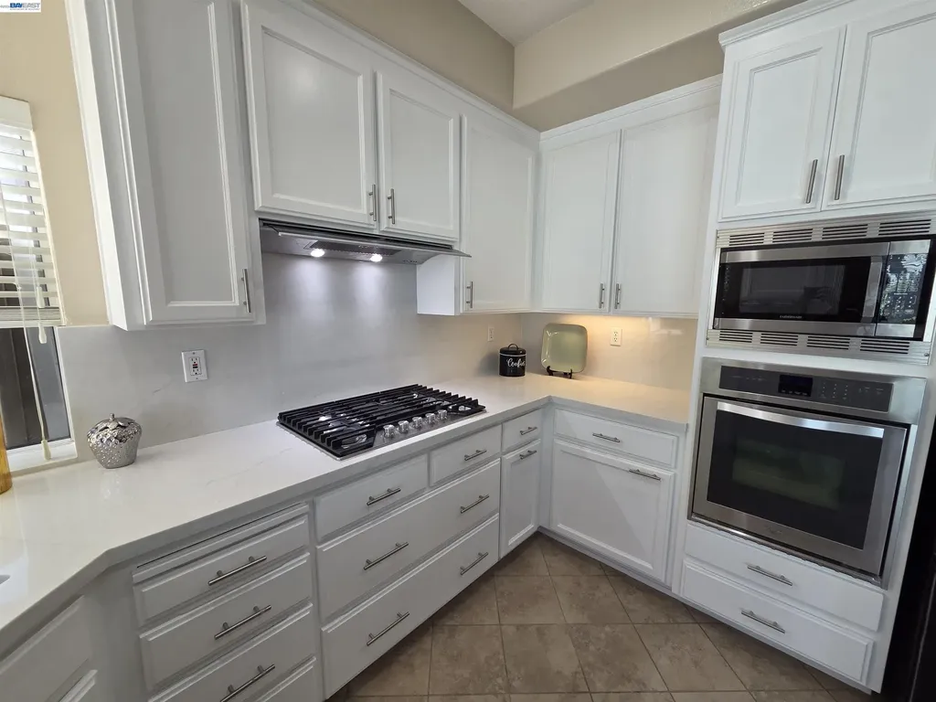 2850 Montair Way Union City CA 94587