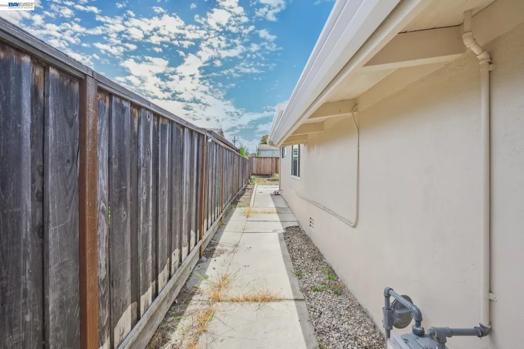 776 Poinciana Street Hayward CA 94545