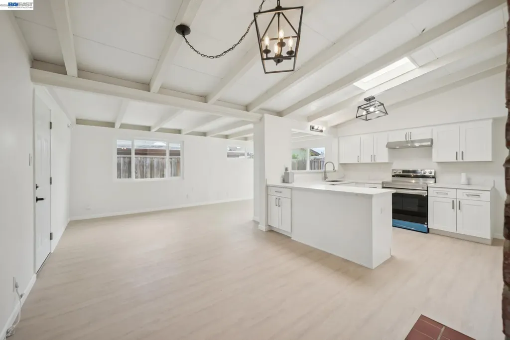 776 Poinciana Street Hayward CA 94545