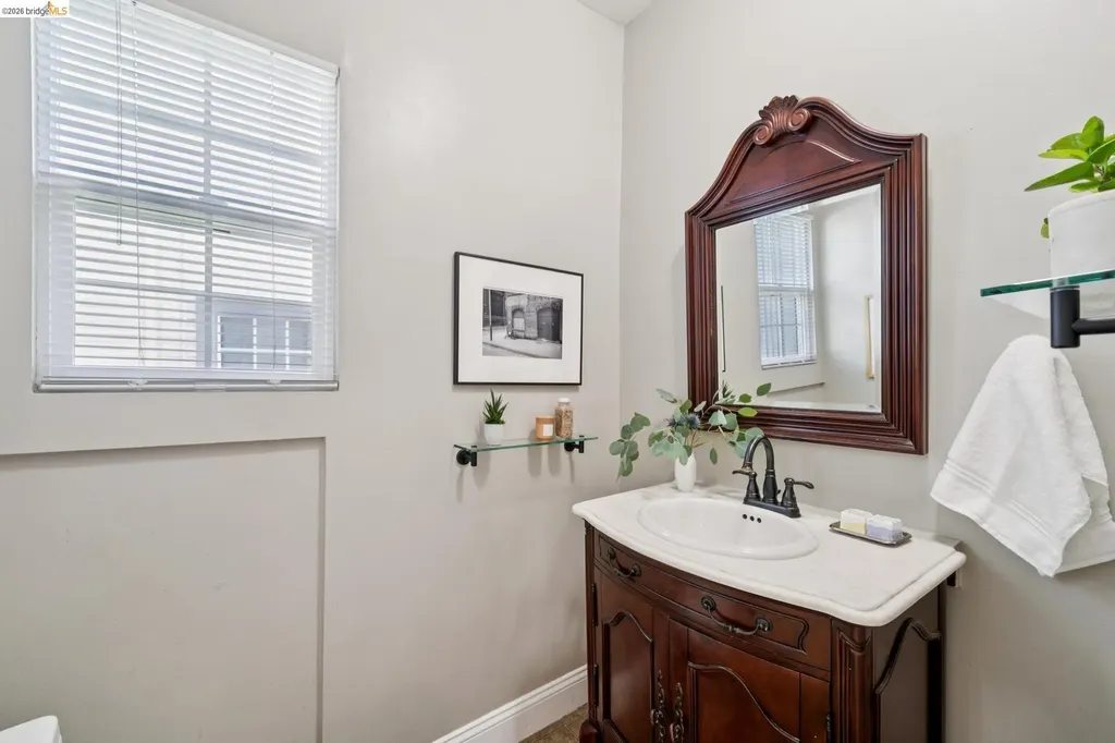 688 31st Street Oakland CA 94609
