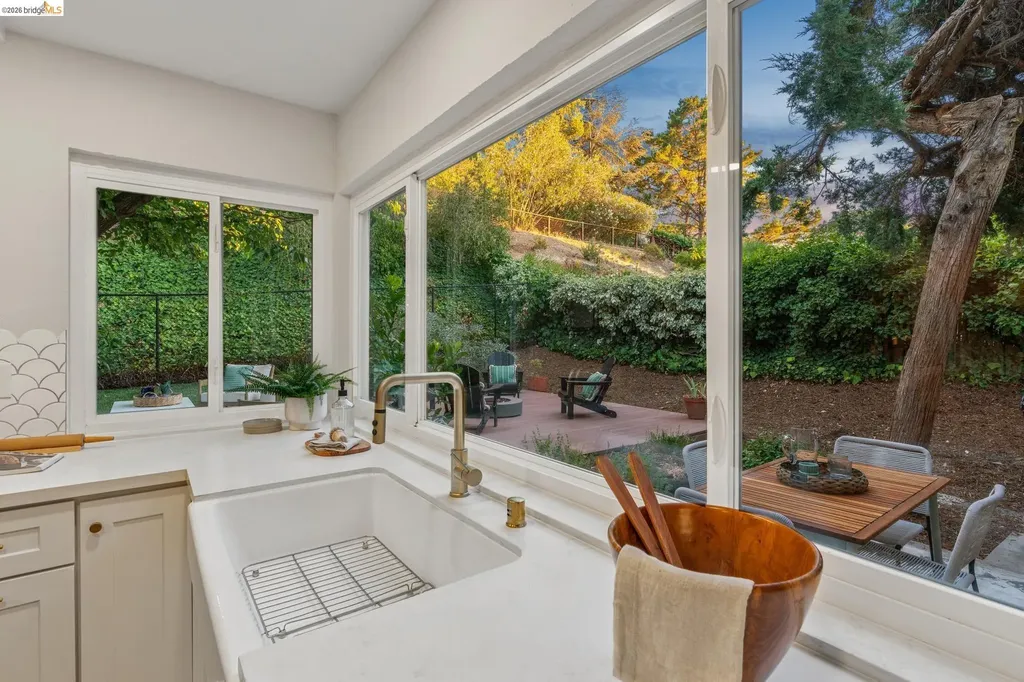 2333 Lariat Lane Walnut Creek CA 94596