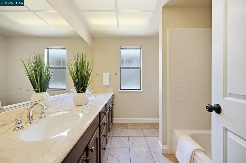 5017 Murchio Drive Concord CA 94521