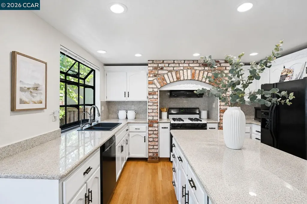 5017 Murchio Drive Concord CA 94521
