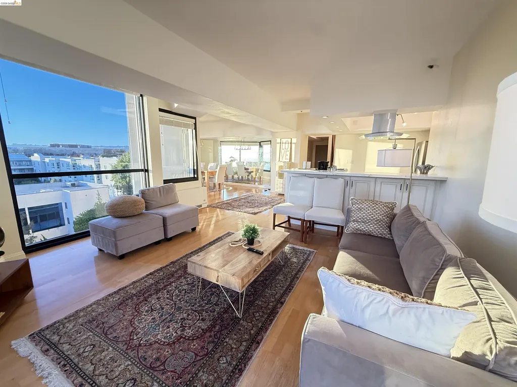 6363 Chritie Avenue Emeryville CA 94608