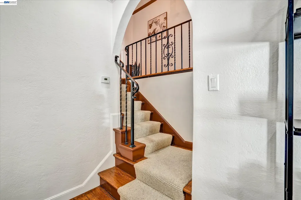 1820 Yale Drive Alameda CA 94501