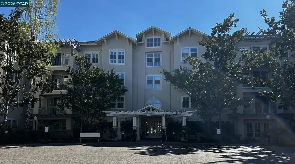 1840 Tice Creek Drive Walnut Creek CA 94595