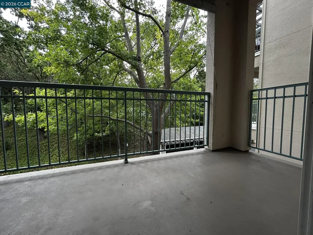 1840 Tice Creek Drive Walnut Creek CA 94595